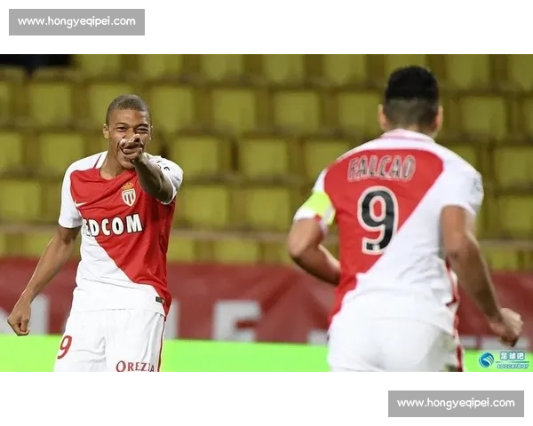 费内巴切询价安古伊萨，那不勒斯坚守 3000 万欧标价